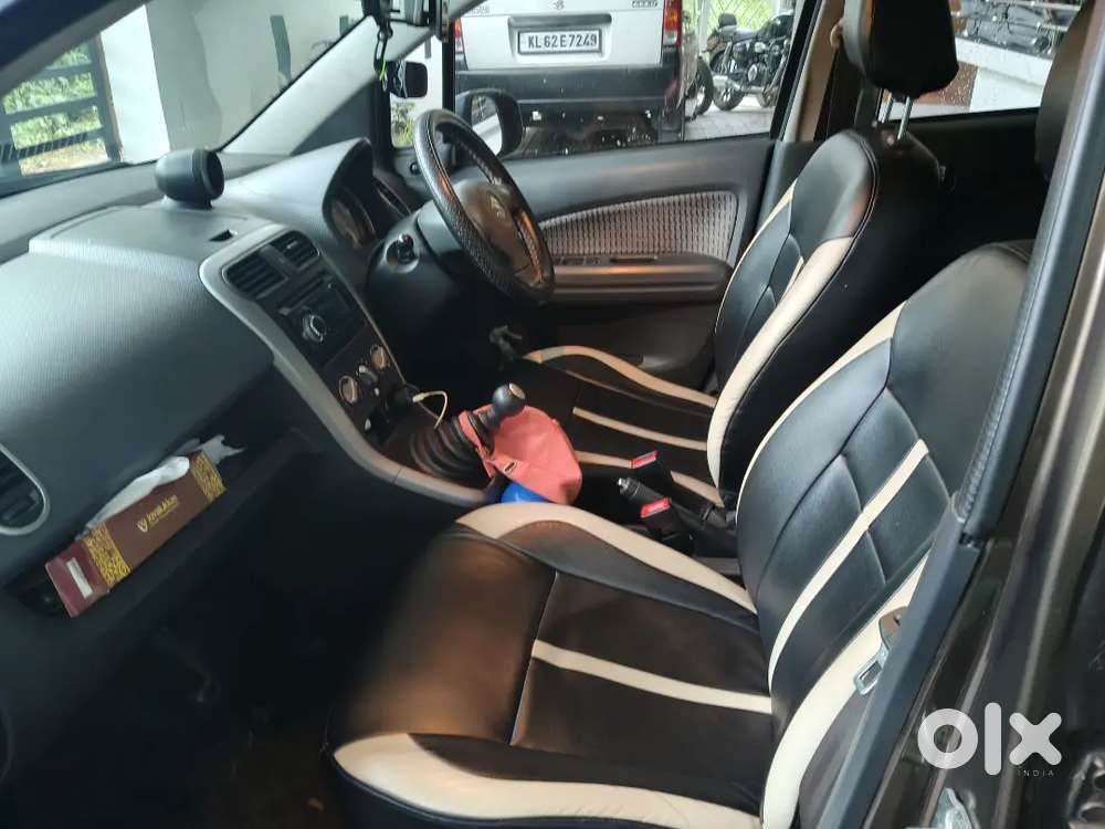 Maruti Suzuki Ritz Vxi 2015