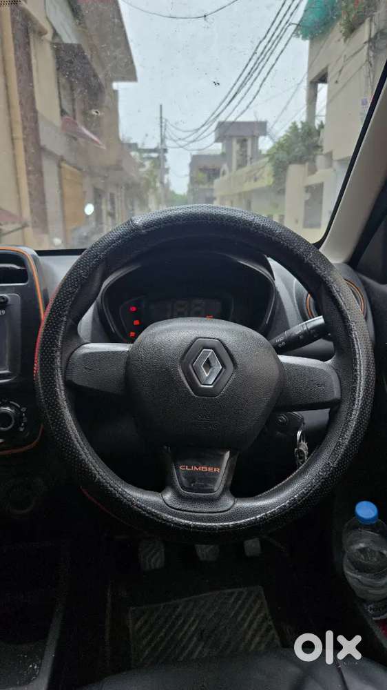 Renault Kwid 2018 Petrol Well Maintained