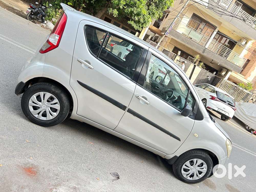 Maruti Suzuki Ritz Vxi, 2015, Petrol