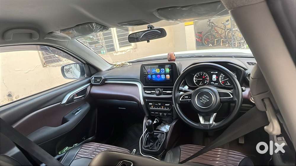 Maruti Suzuki Grand Vitara 2023 Petrol Well Maintained