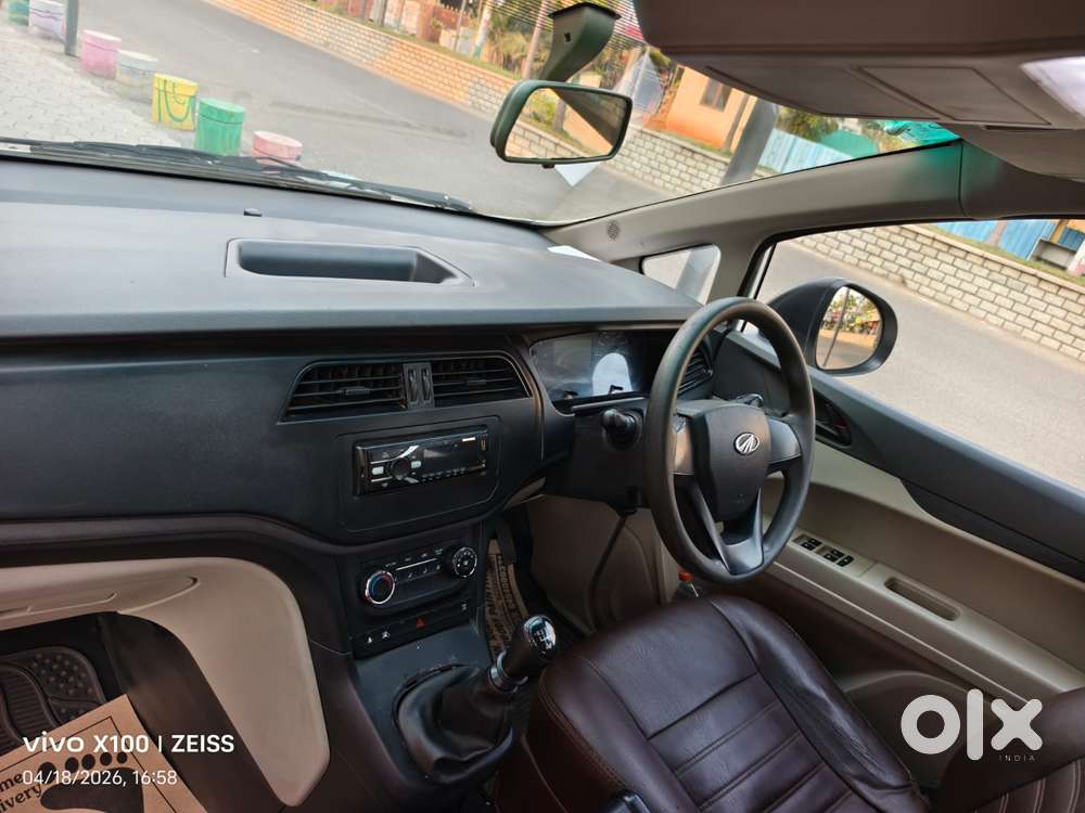 Mahindra Marazzo M2 8str, 2022, Diesel