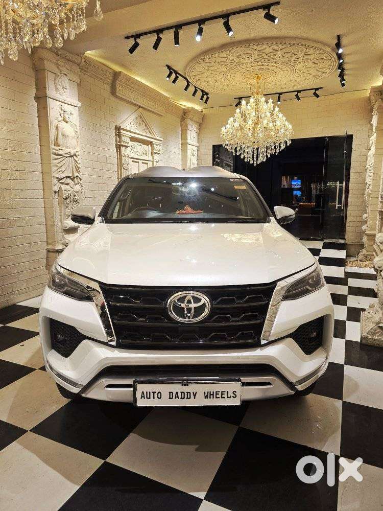 Toyota Fortuner 4x2 At 2.8 Diesel, 2025, Diesel