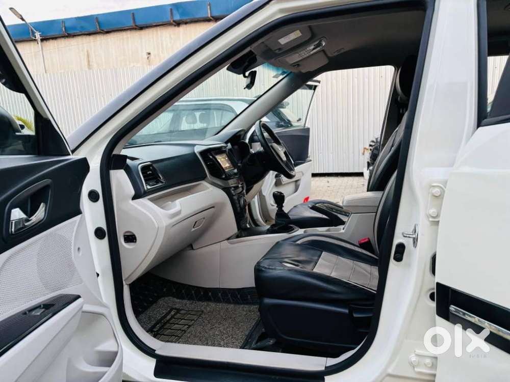 Mahindra Xuv300 W8, 2020, Petrol