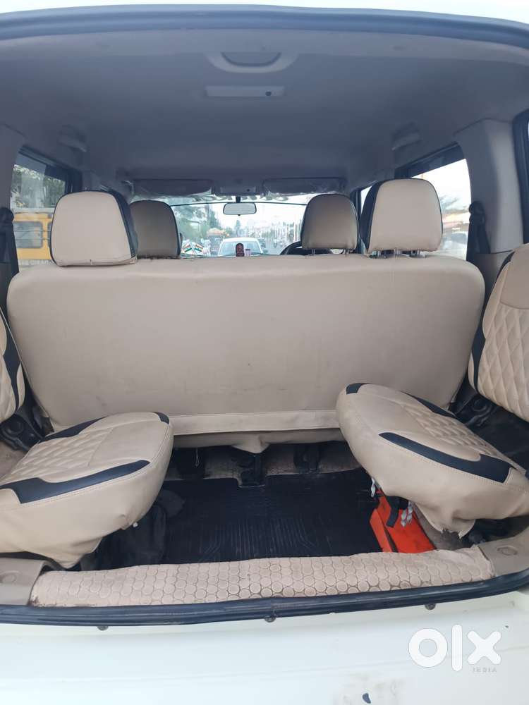 Mahindra Tuv 300 T6 Plus, 2019, Diesel