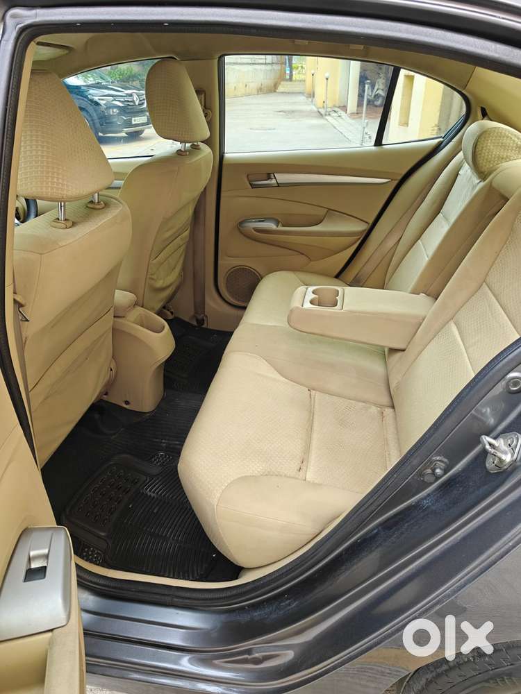Honda City V Mt Exclusive, 2010, Petrol
