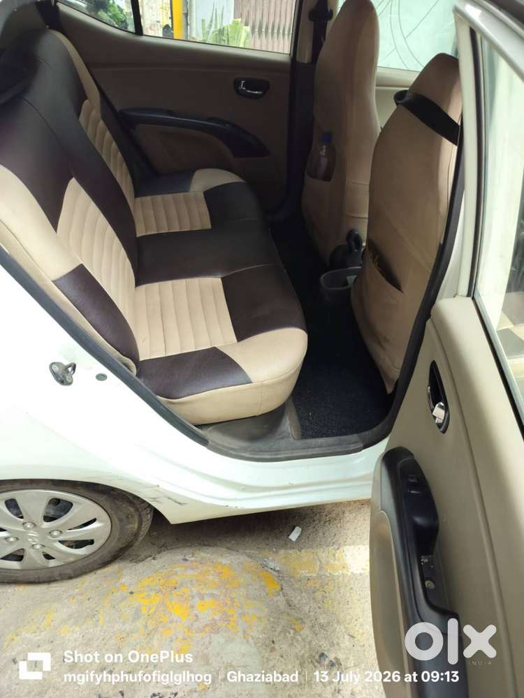 Hyundai Grand I10 2013 Cng & Petrol Well Maintained