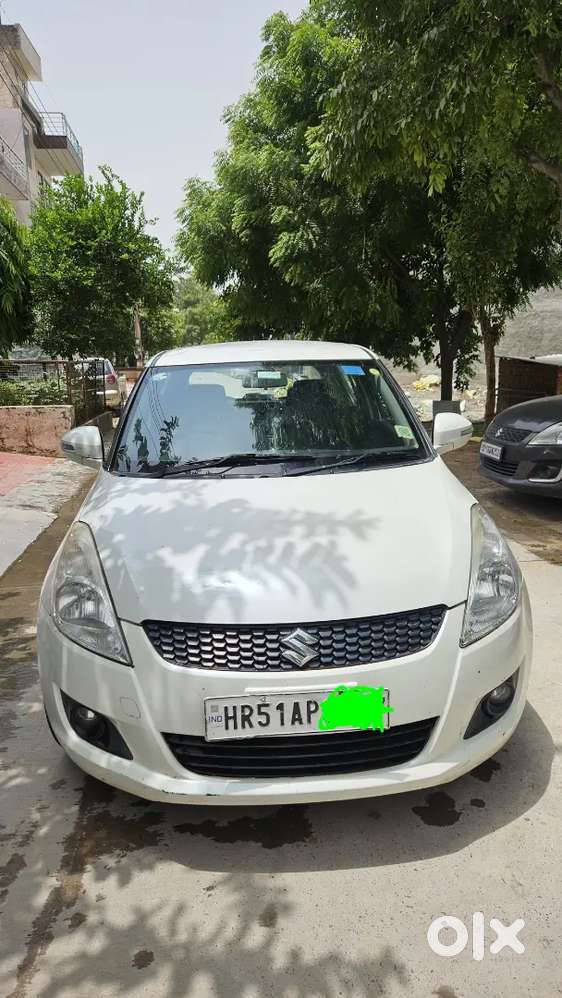 Maruti Swift 1.2 Vxi 2011 ( Nov 2011 )well Maintained