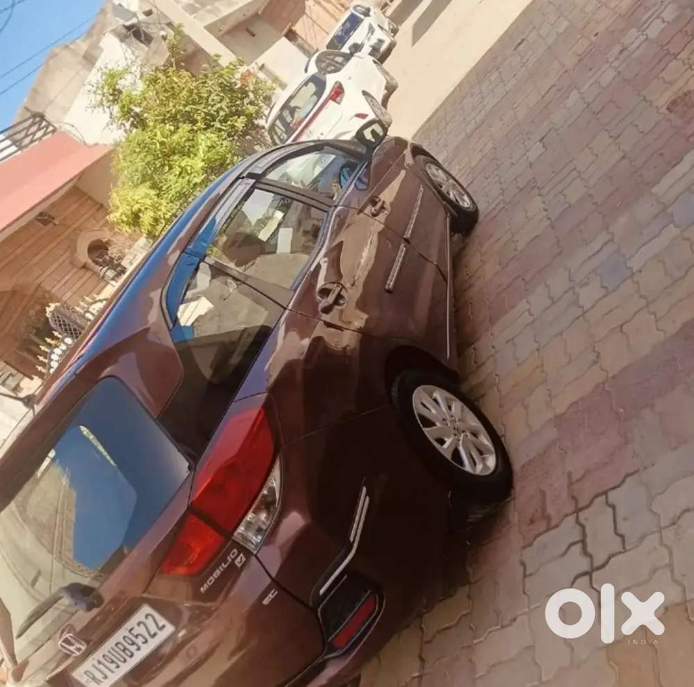 Honda Mobilio 2014 Diesel 85000 Km Driven