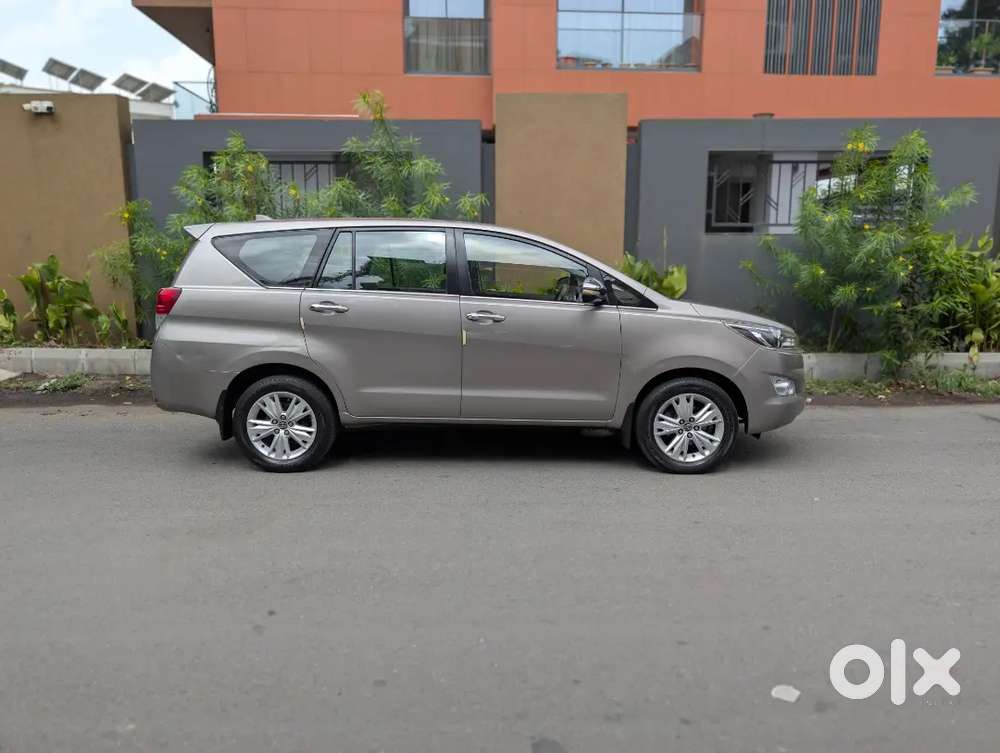 Innova Crysta In Mint Condition. 2.4 Z Version. 1st Owner