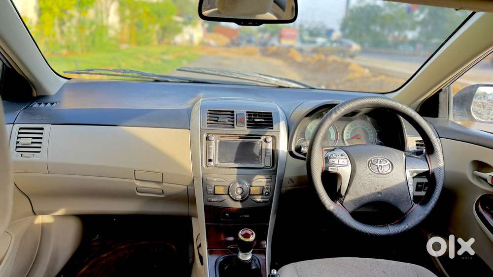 Toyota Corolla Altis, 2012, Petrol