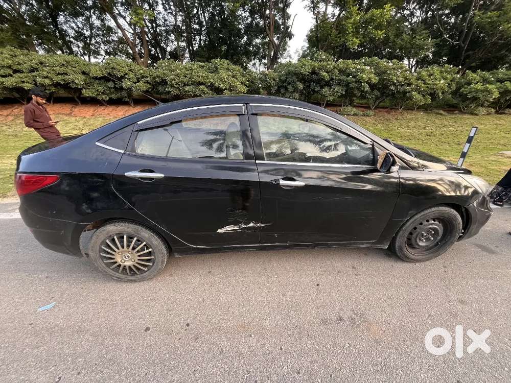 Hyundai Verna 1.6 S 2012