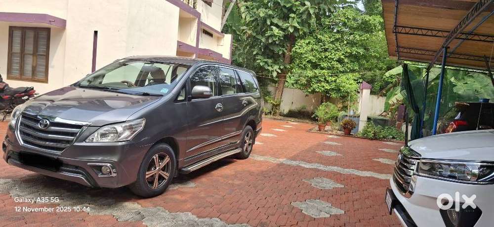 Toyota Innova 2.5 Vx 7 Str Bs-iii, 2014, Diesel