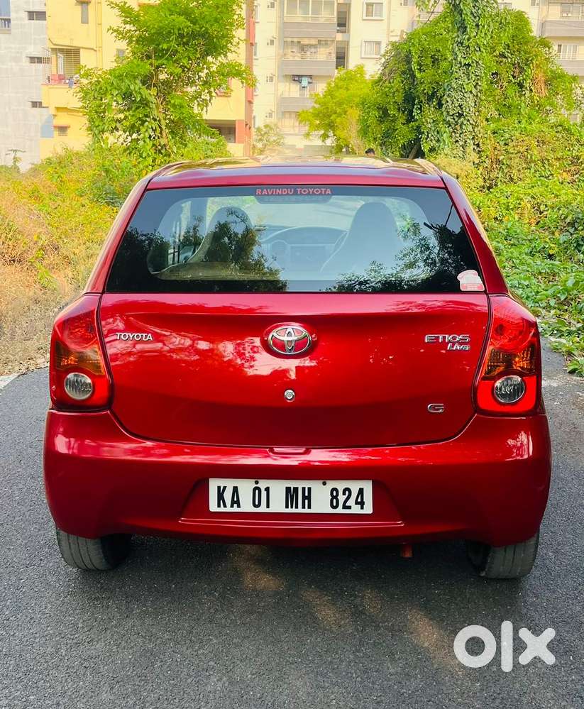 Toyota Etios Liva 2011-2012 J, 2011, Petrol