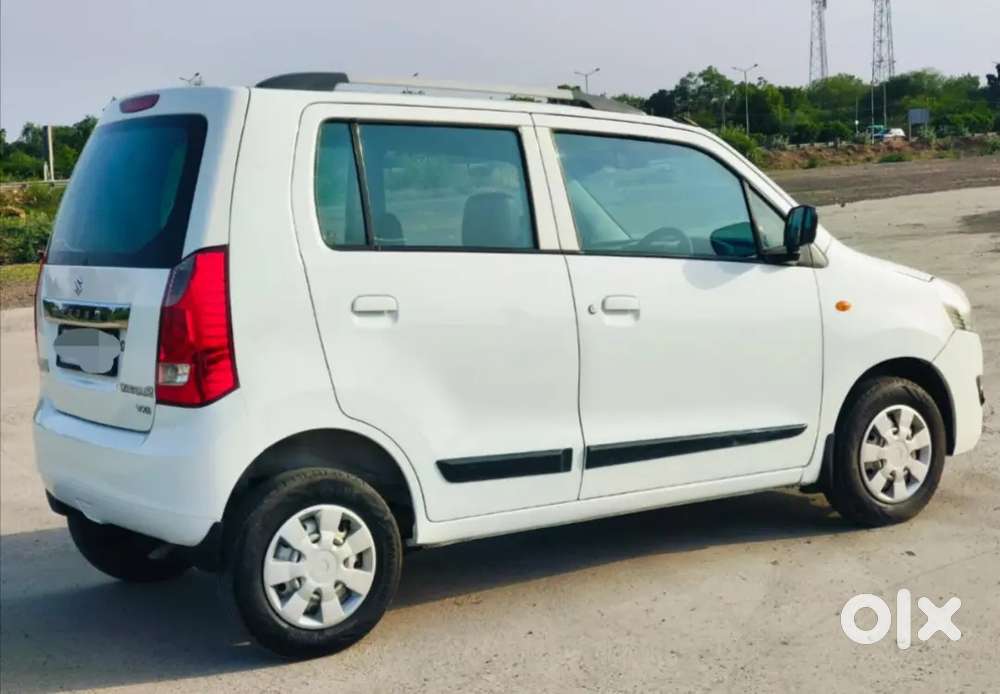  Maruti Suzuki Wagonr  Company Fitted Cng  Well Maintained