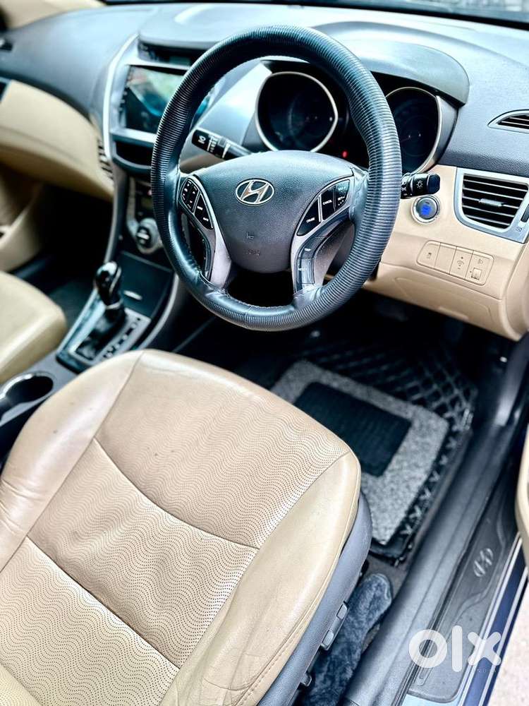 Hyundai New Elantra 2013 Petrol 65000 Km Driven