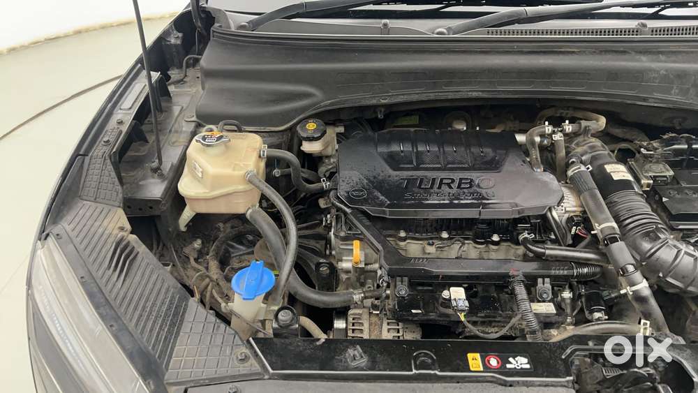 Hyundai Alcazar 1.5 Tdct Signature (o) 7s Petrol, 2023, Petrol