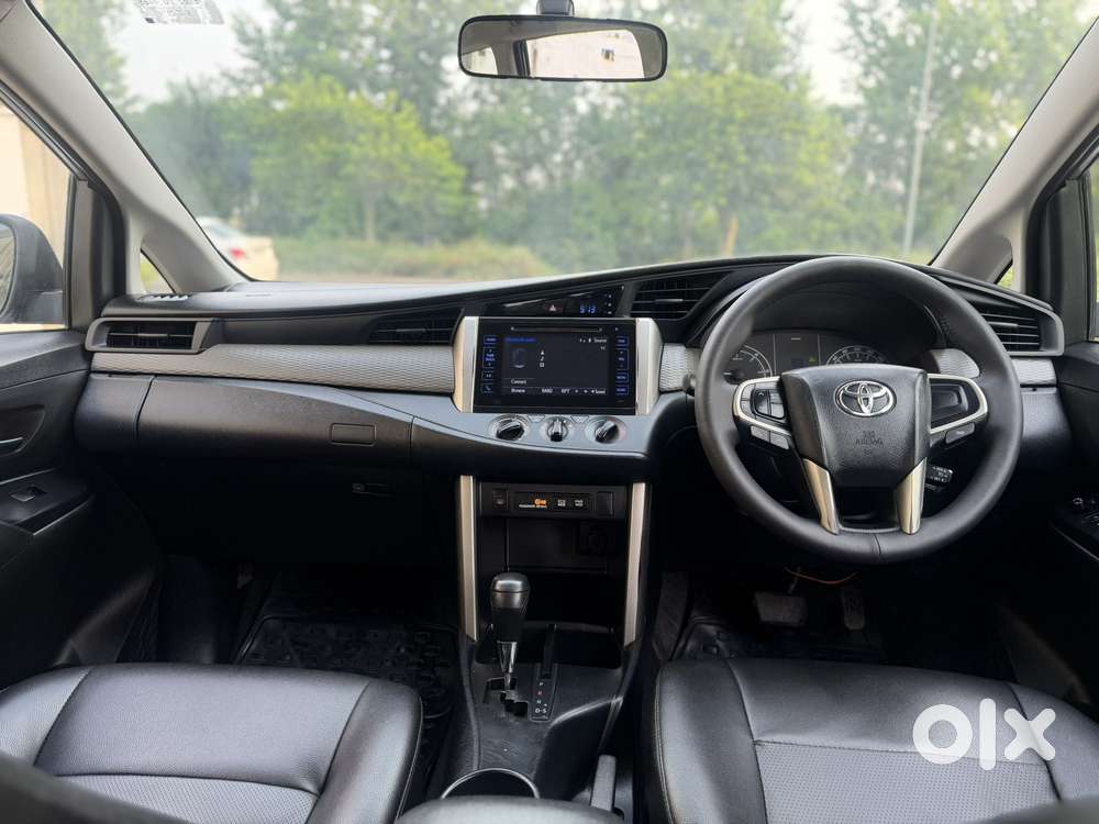 Toyota Innova Crysta 2.8 Gx At 8s, 2019, Diesel