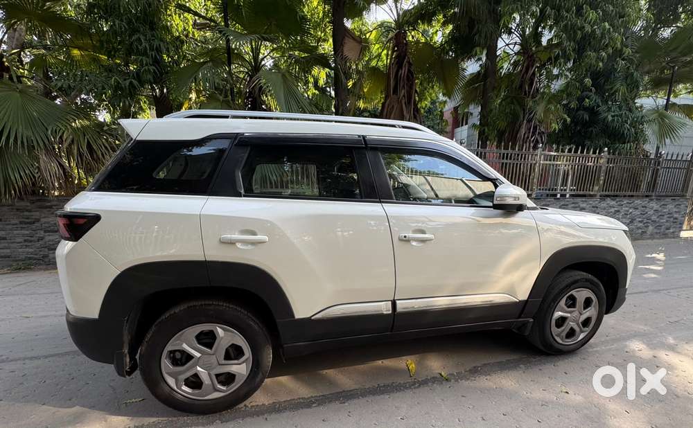 Maruti Suzuki Vitara Brezza 1.5 Lxi, 2024, Petrol