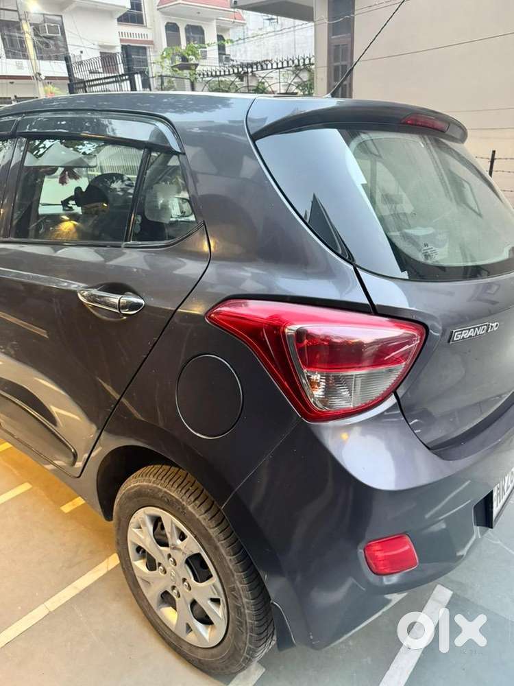Hyundai Grand I10 2016 Petrol Well Maintained