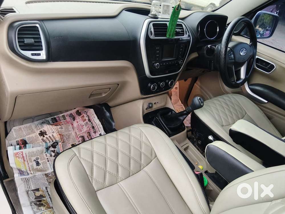 Mahindra Tuv 300 Mhawk100 T8, 2015, Diesel