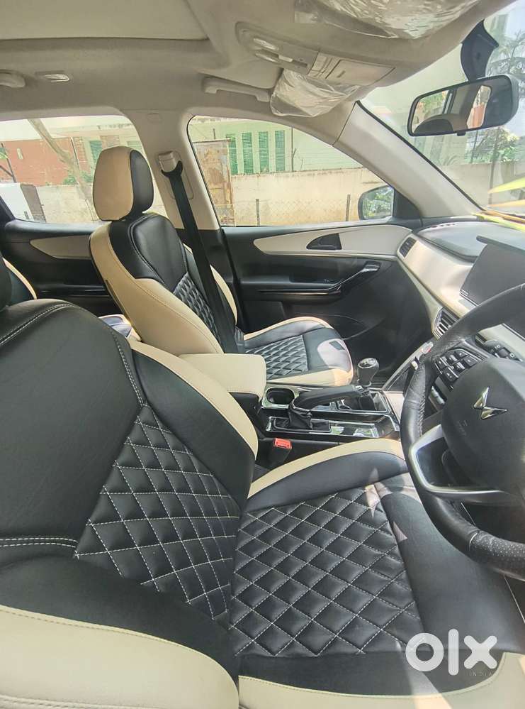 Mahindra Xuv700 2.2 Ax 5 Diesel Mt 7 Str, 2023, Diesel