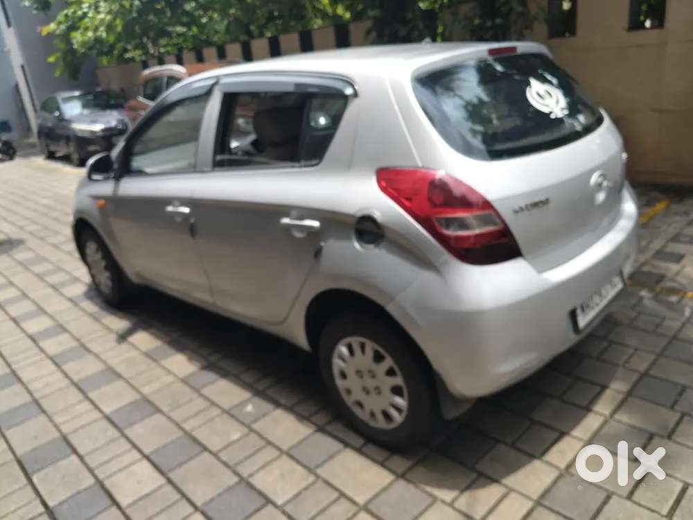 I20 Second Owner Petrol Cng 2009