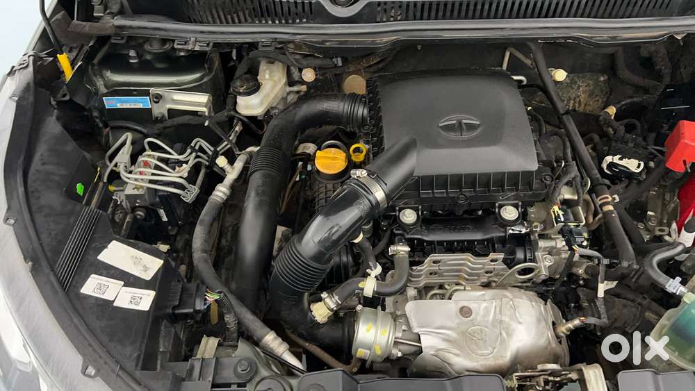 Tata Nexon 1.2 Revotron Xza Plus, 2022, Petrol