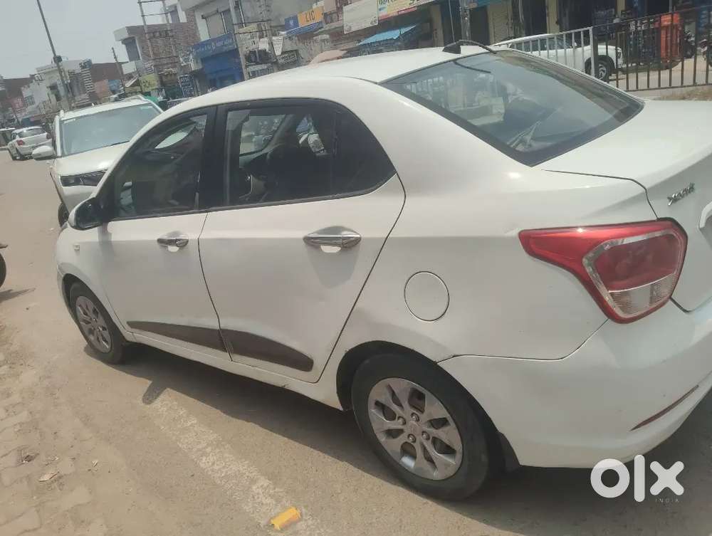 Hyundai Accent 2015