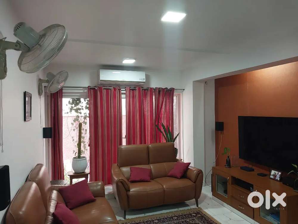 3 BHK Fully Furnished Flat for Rent at Race Course For Guest House