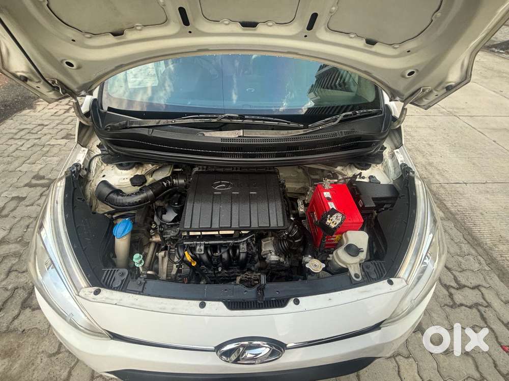 Hyundai Grand I10 Sportz, 2016, Petrol