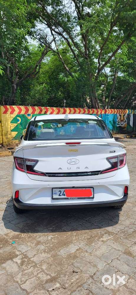 Hyundai Aura 1.2 Sx Cng, 2024, Cng & Hybrids