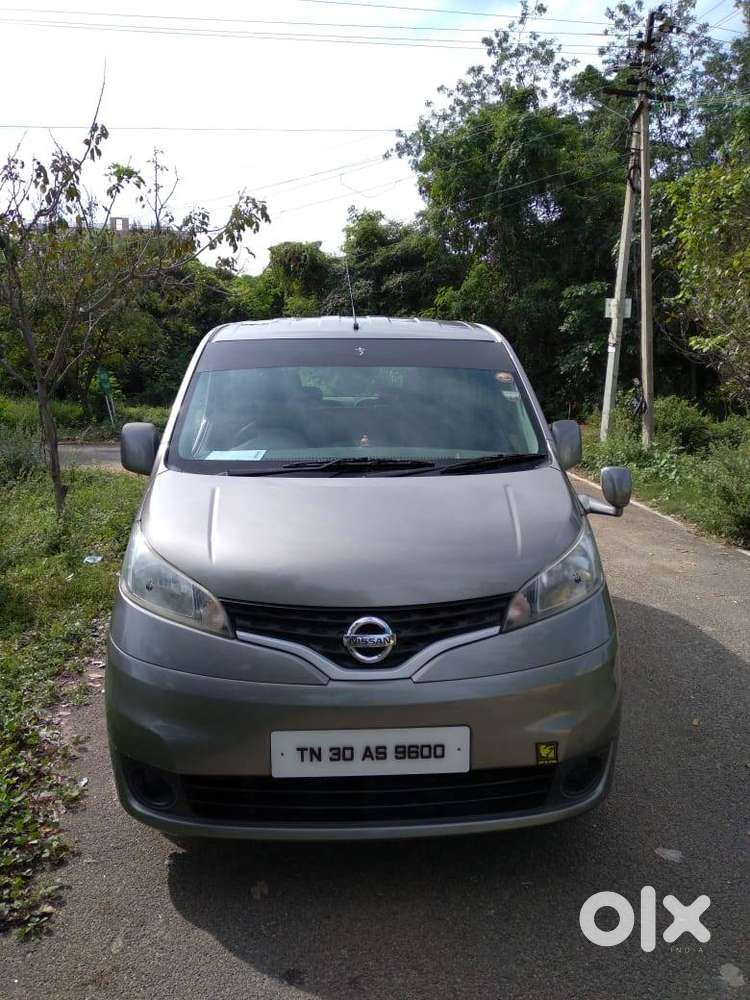 Nissan Evalia