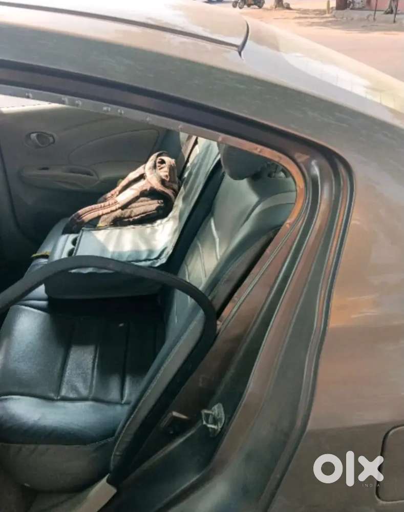 Nissan Sunny 2012 Petrol Manual