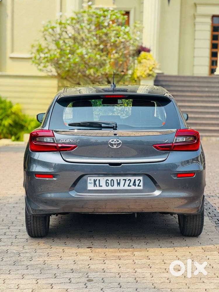 Toyota Glanza 1.2 V, 2024, Petrol