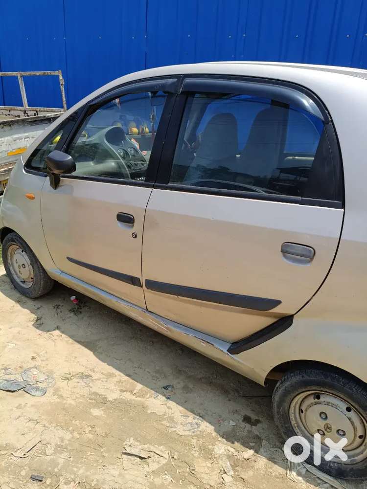 Tata Nano Lx 2012