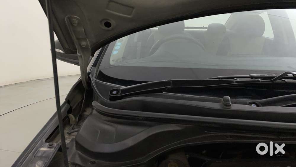 Hyundai Verna 1.5 Mpi Mt Sx (o), 2021, Petrol