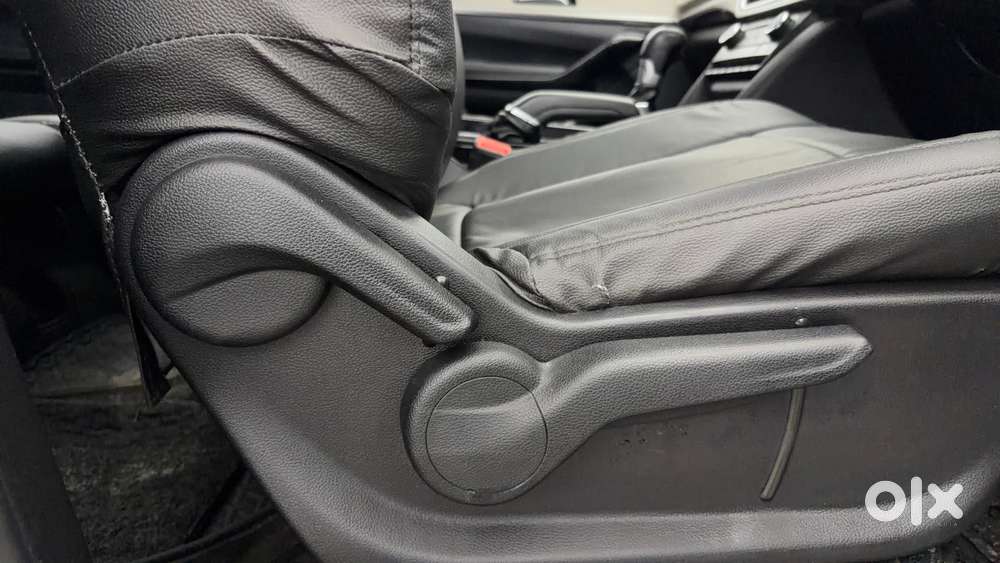 Mahindra Xuv700 2.2 Ax 5 Diesel At 7 Str, 2023, Diesel