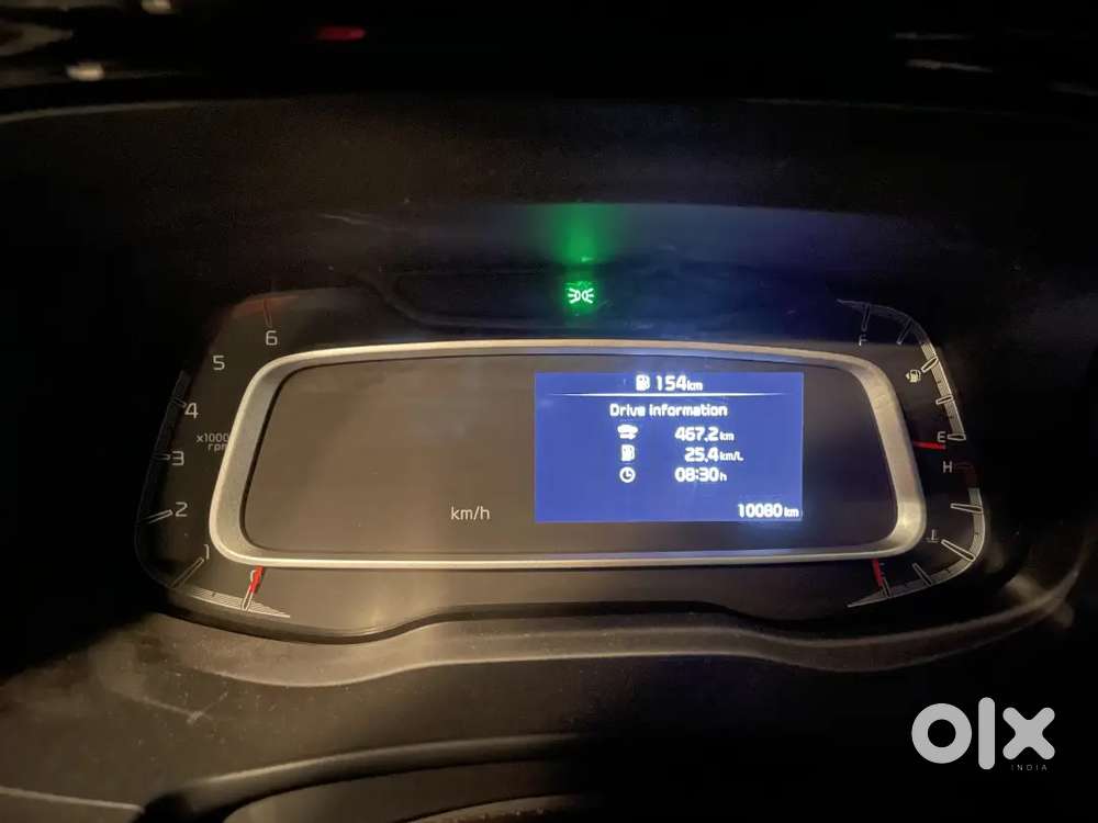 Black Kia Sonet 2022 Diesel 40000 Km Driven