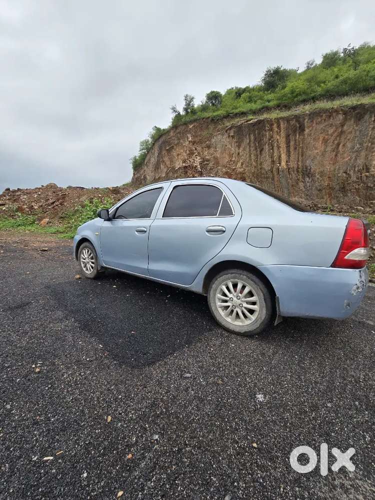 Toyota Etios 1.5 G 2011 Manual