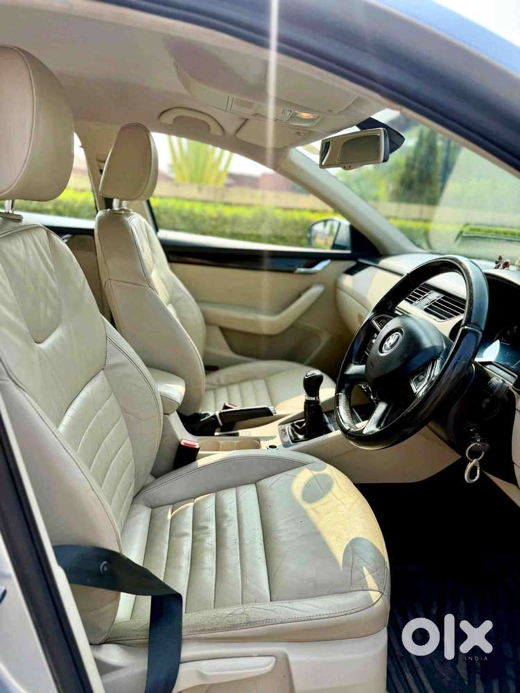 Skoda Octavia 2.0 Tdi Mt Ambition, 2015, Diesel