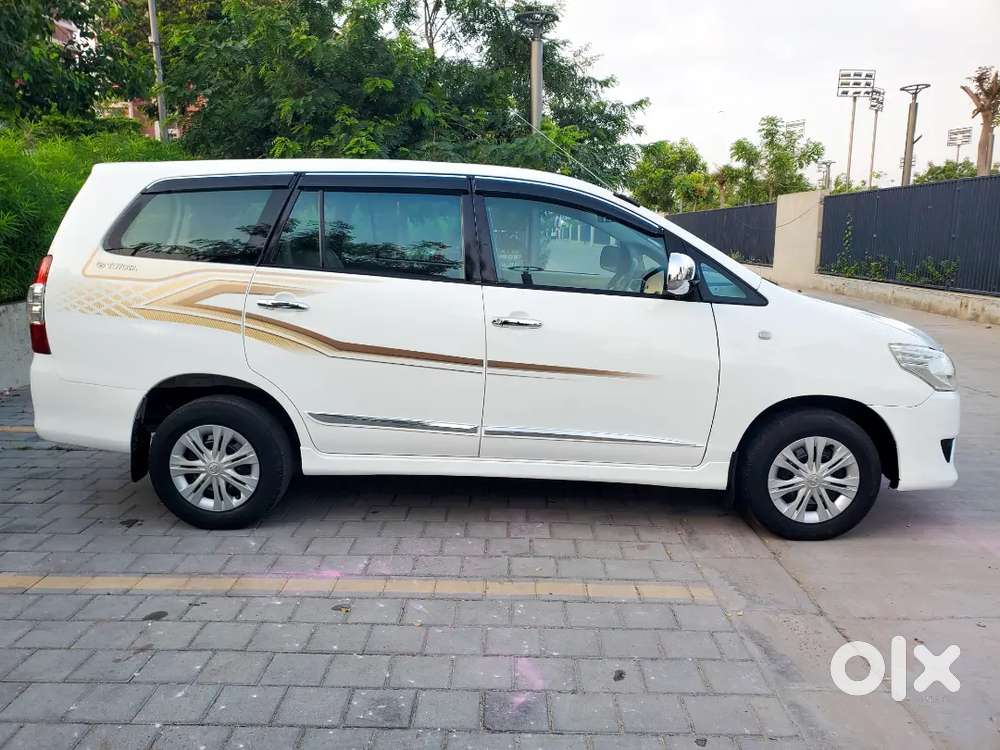 Toyota Innova 2.5