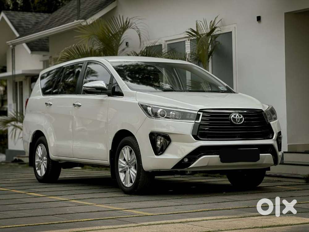 Toyota Innova Crysta 2.8 Z, 2017, Diesel