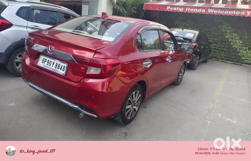Red Queen Car Fantastic( Push Button Start )