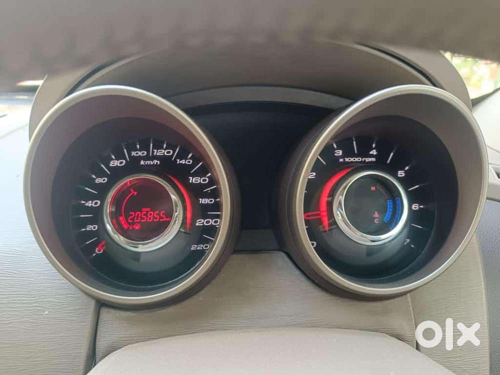 Mahindra Xuv500 2013 Diesel Well Maintained