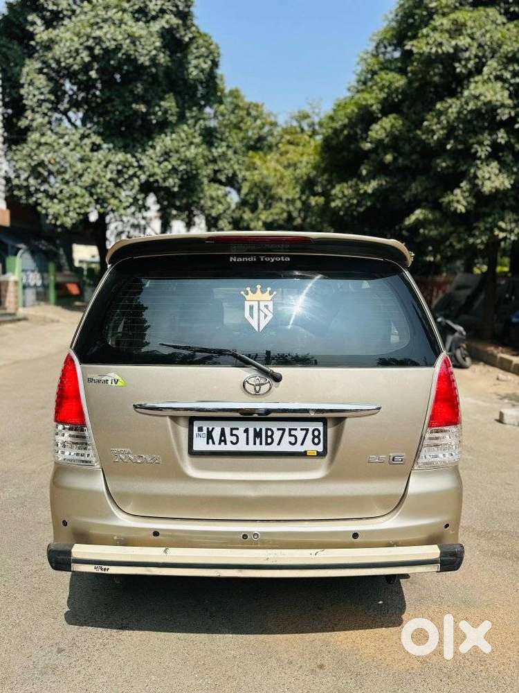 Toyota Innova 2009-2011 2.0 Gx 8 Str, 2011, Diesel