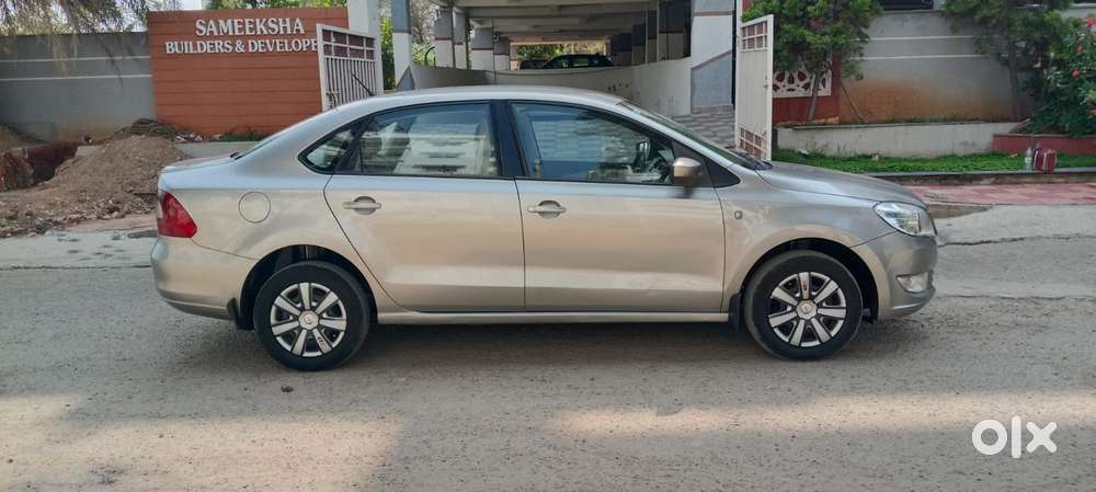 Skoda Rapid 1.5 Tdi Cr Elegance Plus, 2011, Diesel