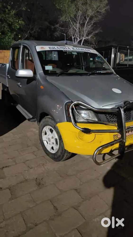 Mahindra Genio 2.5 Dc 2011