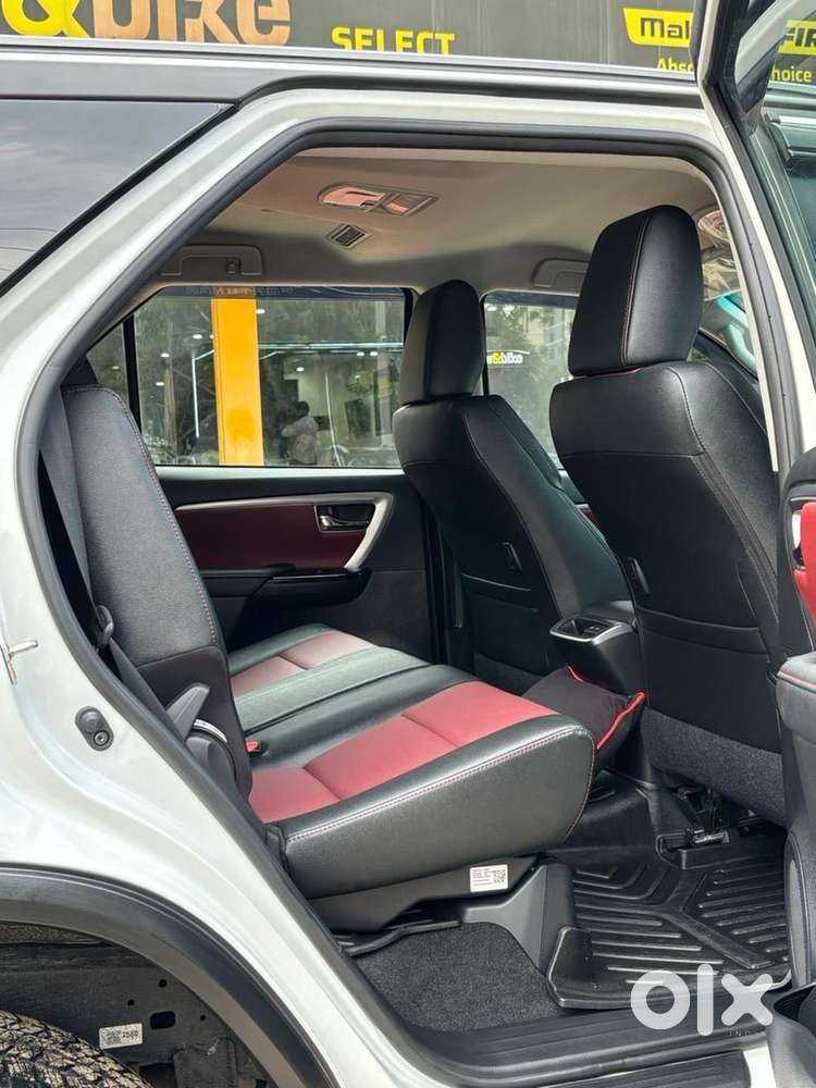 Toyota Fortuner Legender 4x2 At 2.8, 2025, Diesel