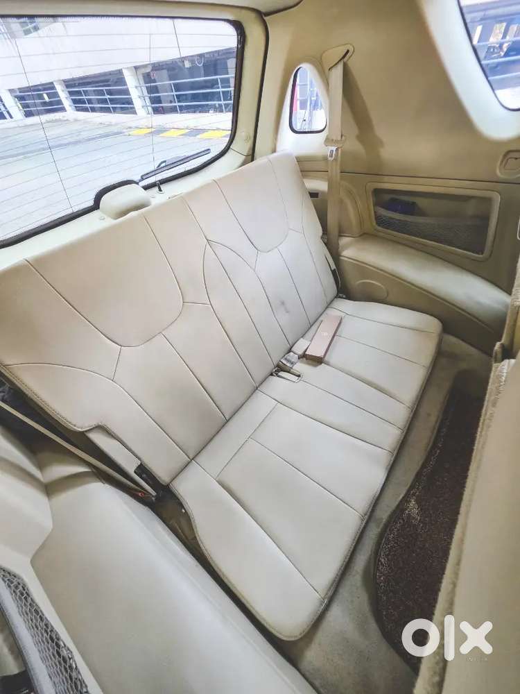 Pristine Ssangyong Rexton Rx7 Awd (automatic) - 2014 - Luxury 7-seater