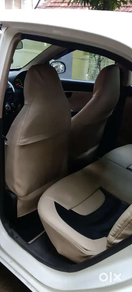 Hyundai Eon 2011 Petrol Well Maintained